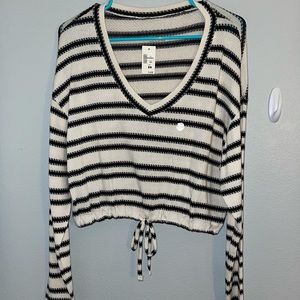 Black and White Long Sleeve Top